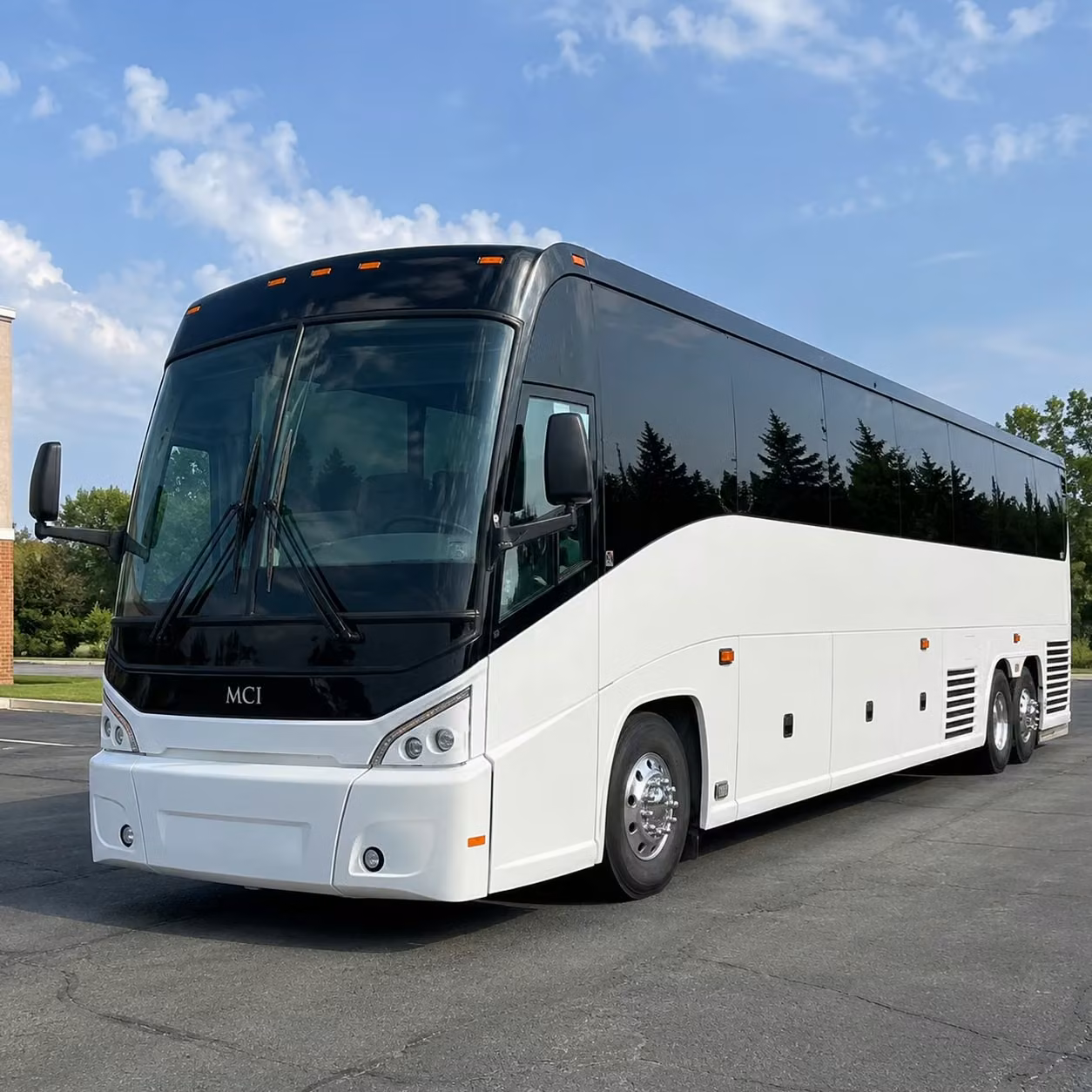 shuttle buses for sunday services and weekly worship in baton rouge